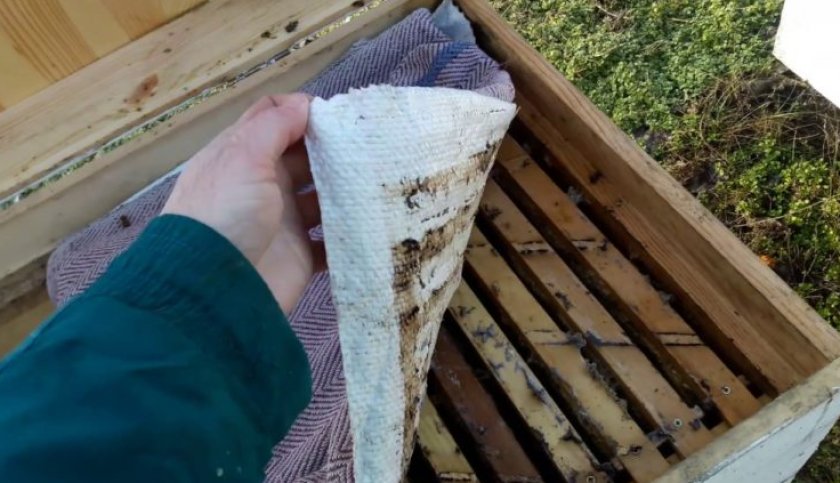 Утепление улей волокнистым материалом