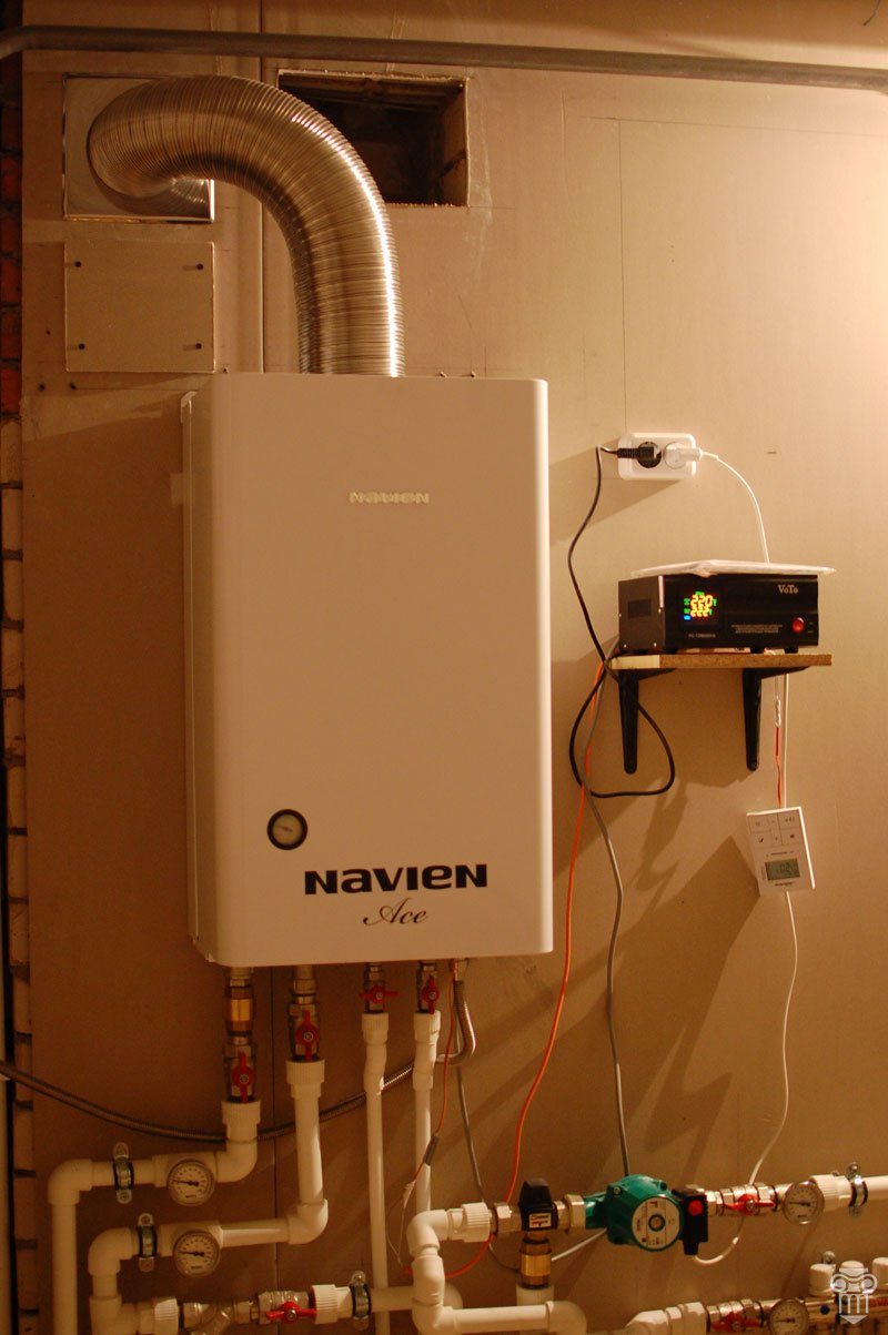 Газовый котел двухконтурный Navien