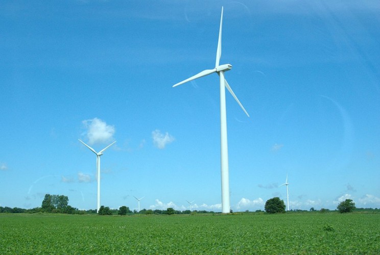 The 11+ Biggest Wind Farms and Wind Power Constructions That Reduce Carbon Footprint